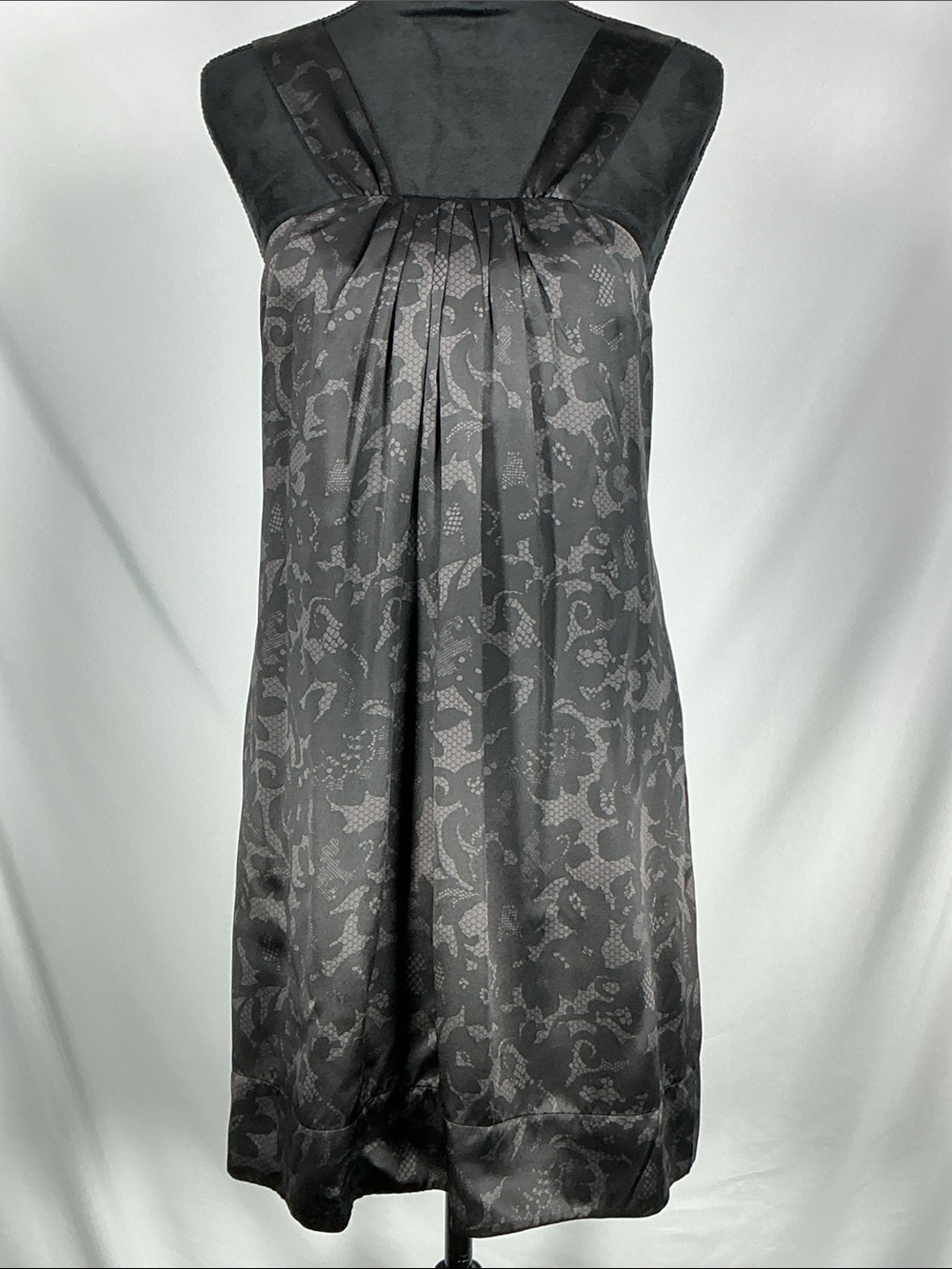 Banana Republic Vintage Y2K Black Silk Mini Dress 6 Pleated Floral Jacquard